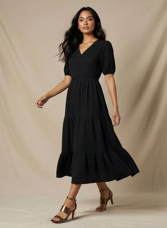سبلاش فيڤ Midi Textured Tiered Dress with Short Puff Sleeves
